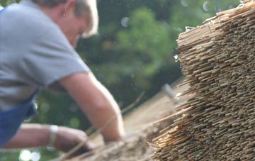 professional Eastbridge thatchers